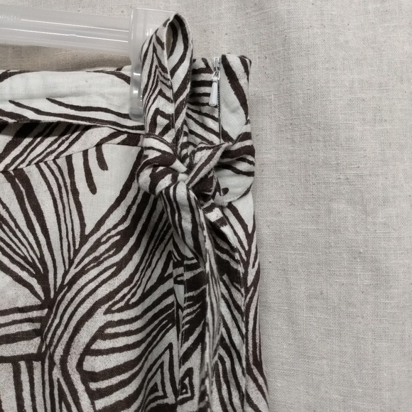 Talbots Petites  A-line Skirt, sz 16, Brown Cream,  100%linen, pre-owned - Picture 3 of 5